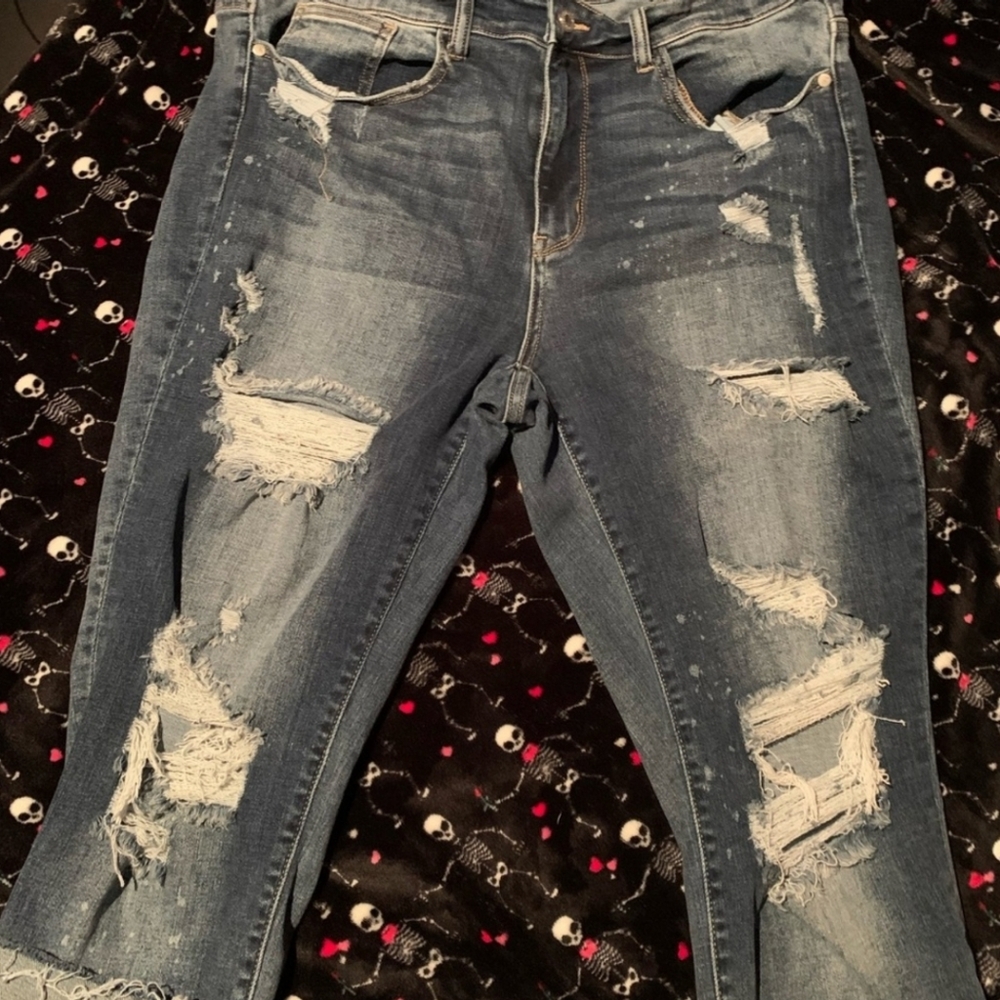 Judy Blue Distressed Boyfriend Crop